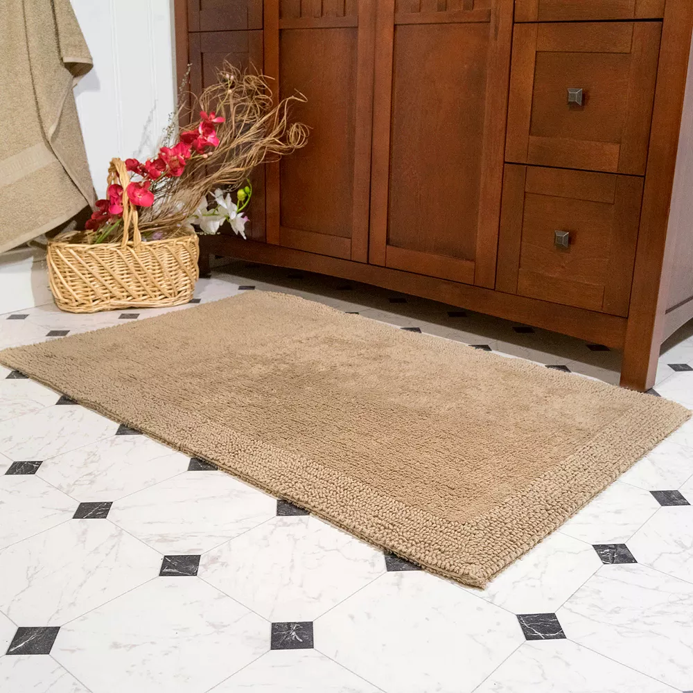 Chesapeake Bella Napoli 2-pc. Reversible Bath Rug Set - Image 2