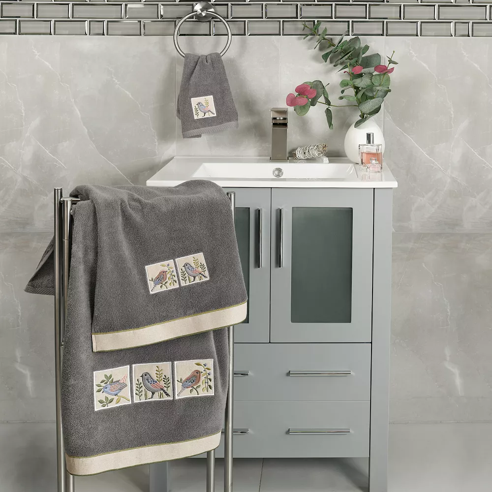 Linum Home Textiles Turkish Cotton Belinda 2-piece Embellished Bath Towel Set - Image 3