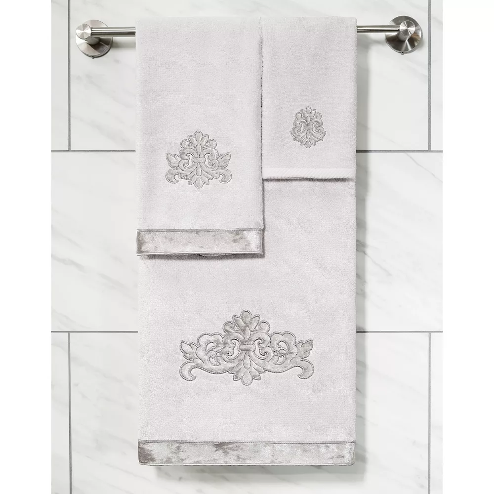Linum Home Textiles Turkish Cotton May 2-piece Embellished Bath Towel Set - Image 4